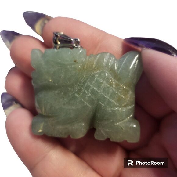 Vintage Carved Natural Green Aventurine Dragon Pendant - Picture 5 of 8
